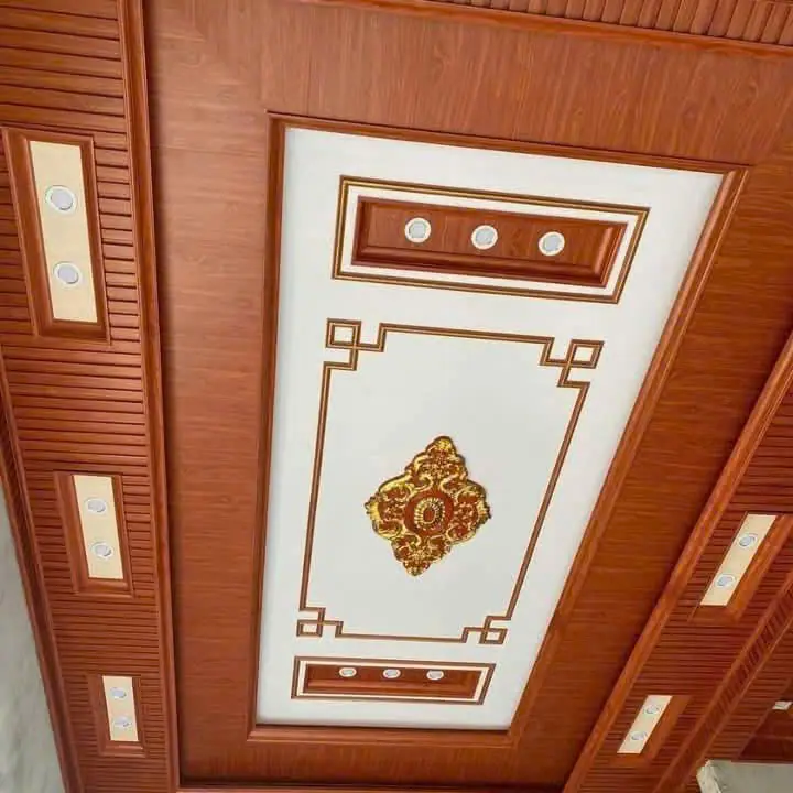 trần nhựa cao cấp